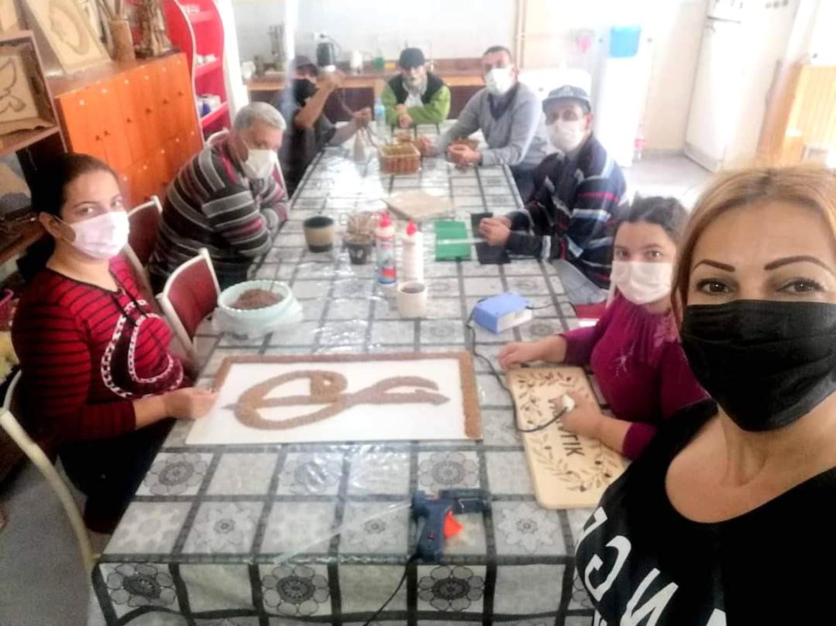 Ayvalık\'ta BOED engellilerin her an yanında