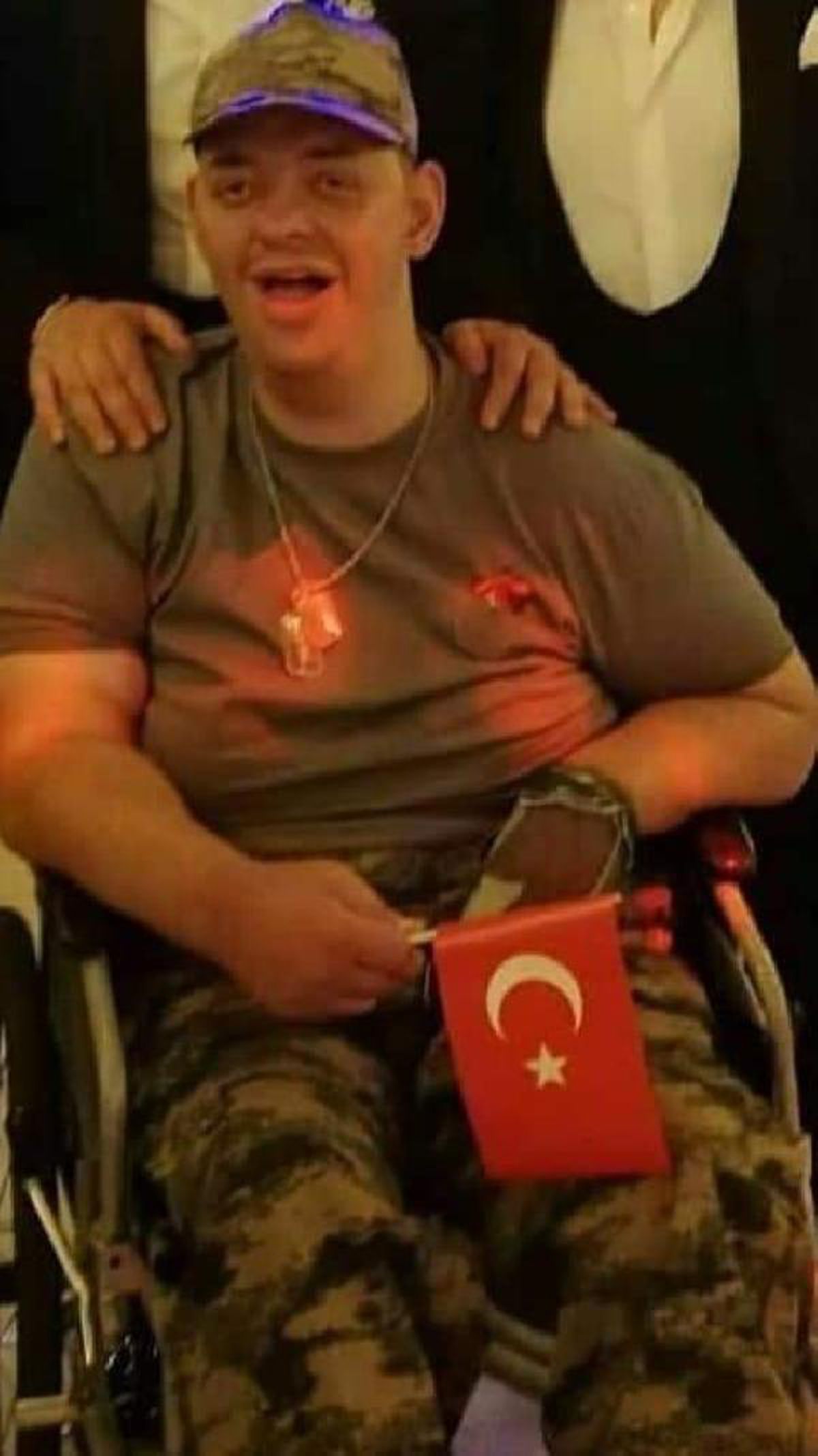 Son dakika haberi | Down sendromlu Ercan, doğum gününde koronavirüsten hayatını kaybetti