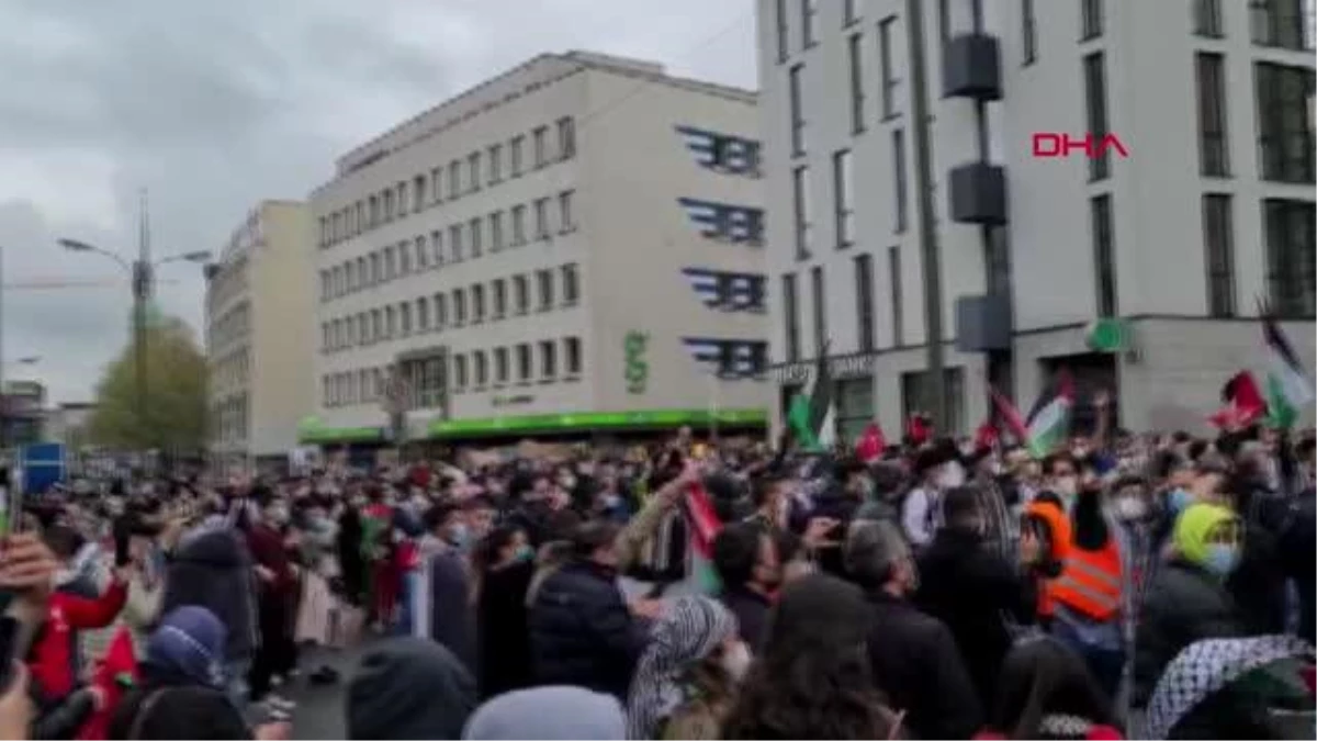 İsrail\'in Filistinlilere yönelik saldırıları Almanya\'da protesto edildi