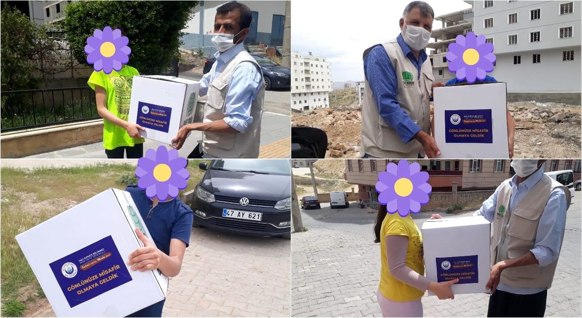 Mardin\'de öğrenciler kumbaraları ile gönüllere misafir oldu