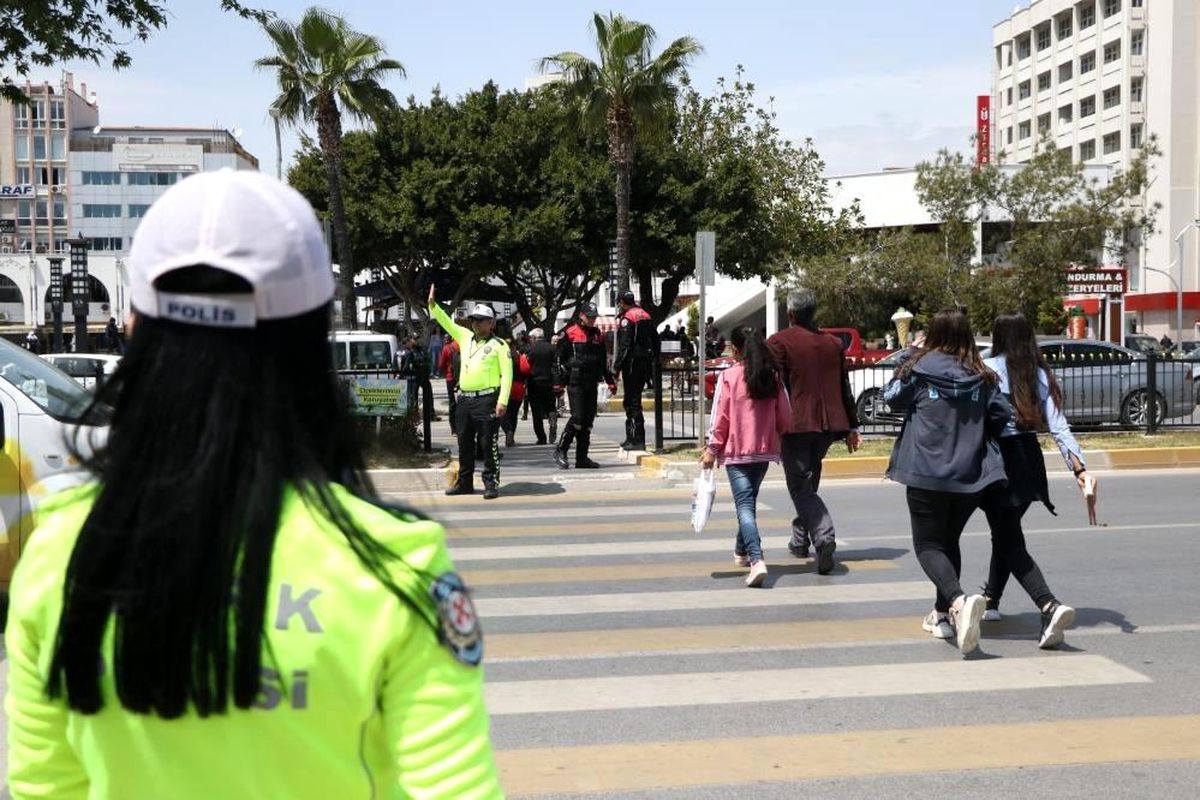 Mersin\'de yaya önceliği denetimi yapıldı