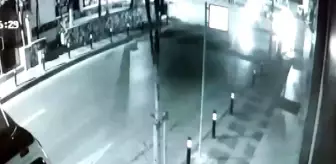 Ümraniye'de 5 kişinin yaralandığı kaza kamerada