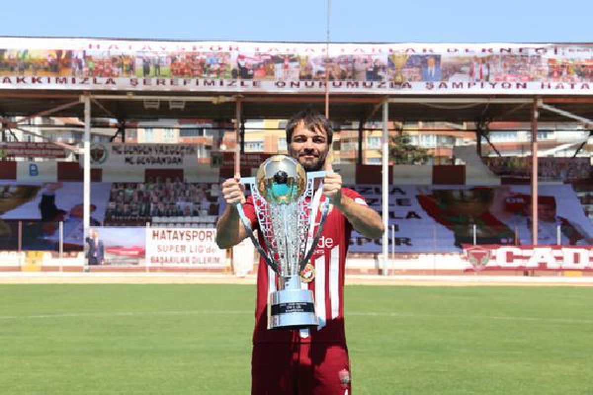 Atakaş Hatayspor\'da Soner Örnek ile yollar ayrıldı
