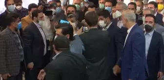 Eski İran Cumhurbaşkanı Ahmedinejad, haziranda yapılacak seçimlerde cumhurbaşkanlığına yeniden aday oldu