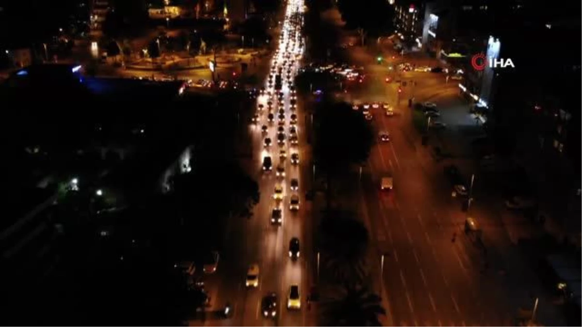 Kudüs\'e destek olmak için binlerce araçtan oluşan konvoy düzenlendi