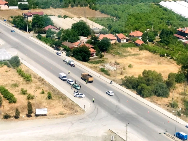 Muğla'da havadan ve karadan trafik denetimi