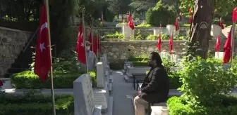 ÇANAKKKALE - Ramazan Bayramı arifesinde şehitlikler ziyaret edildi