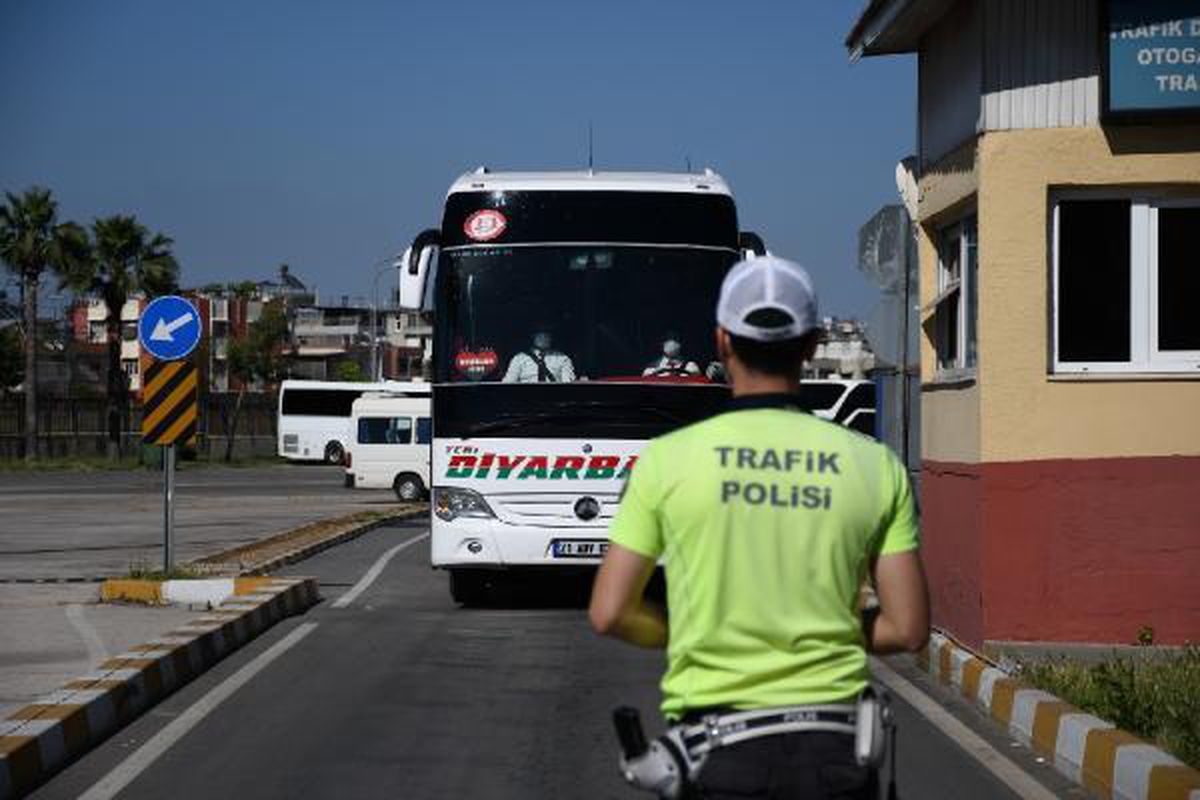 Adana Otogarı\'nda bayram denetimi