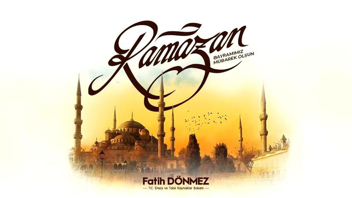 Son Dakika | Bakan Dönmez, Ramazan Bayramı\'nı kutladı