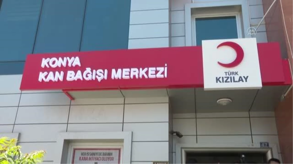 Çevre ve Şehircilik Bakanı Murat Kurum, Konya\'da kan bağışında bulundu Açıklaması