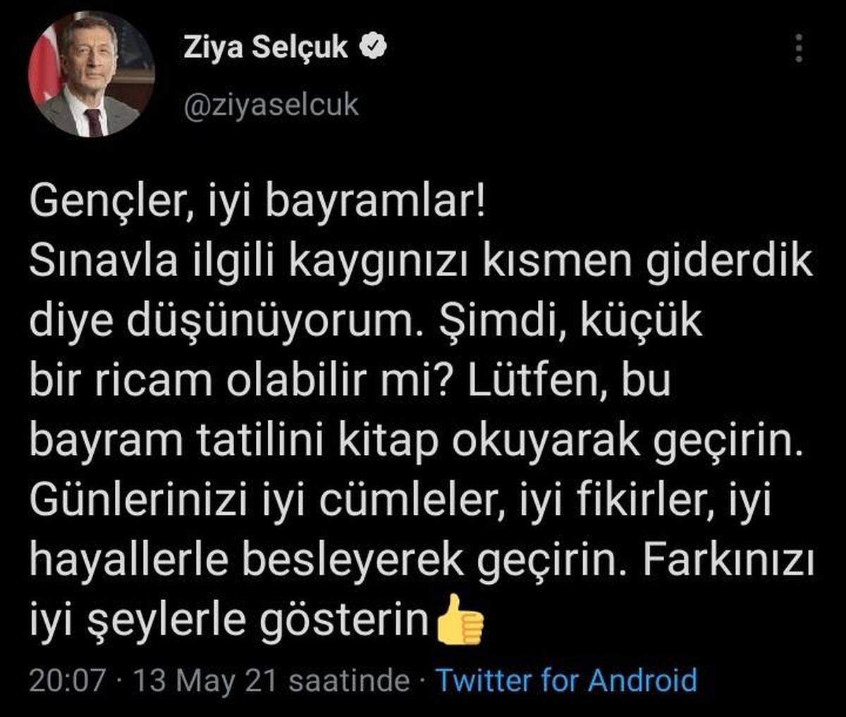 Milli Eğitim Bakanı Selçuk, gençlerden bayram tatilinde kitap okumalarını istedi