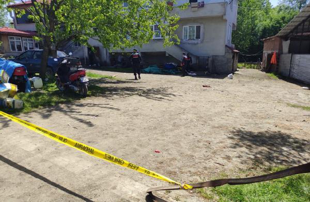 Bayram sabahı havaya ateş etti, çıkan aile kavgasında 3 kişi yaralandı