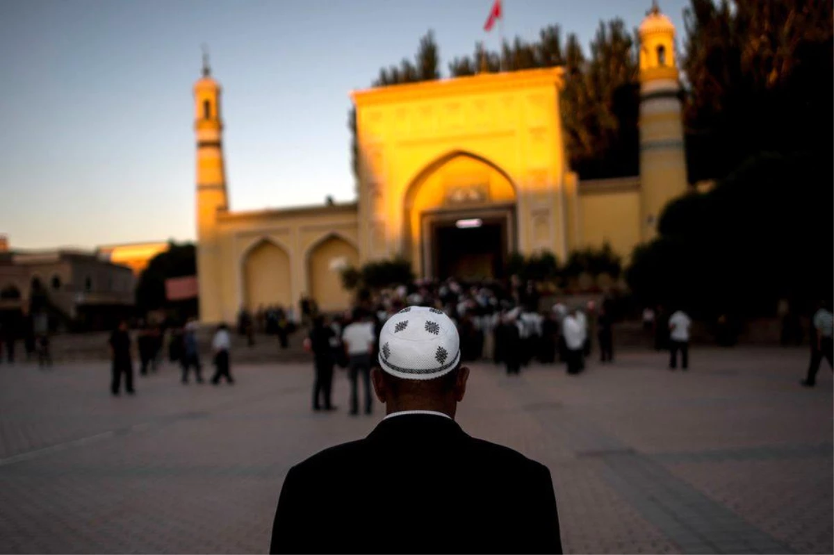 Çin, Şincan\'daki Uygurlu imamları \'özel olarak hedef aldı\'