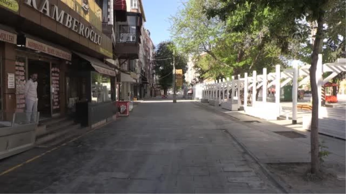 İç Anadolu kentlerinin cadde ve sokaklarında Ramazan Bayramı\'nda sakinlik hüküm sürüyor