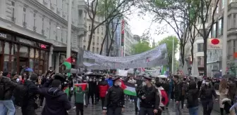 Viyana'da İsrail karşıtı protesto