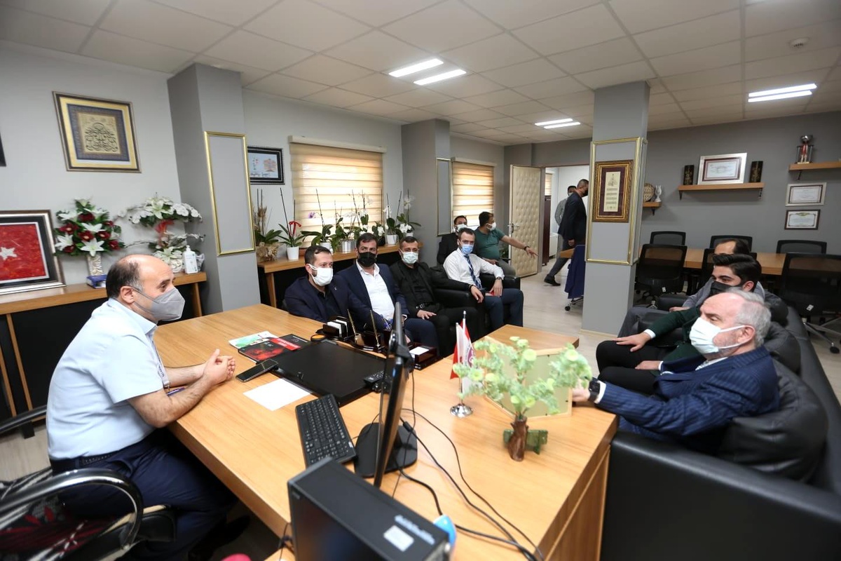 Başkan Aygün, sağlıkçıları ziyaret etti
