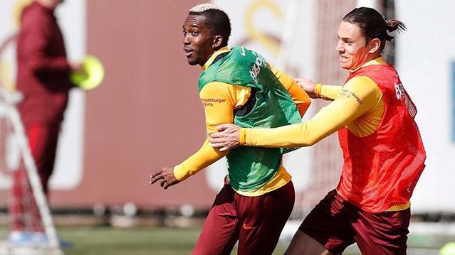 Galatasaray'a Onyekuru'dan kötü haber! Antrenmanı tamamlayamadı