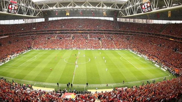 Galatasaray, gözünü kararttı! Yaptırımları göze alarak, şampiyonluk maçında tribünleri dolduracak