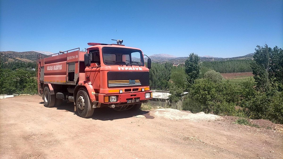 Gölbaşı\'nda piknik ateşi yangına neden oldu