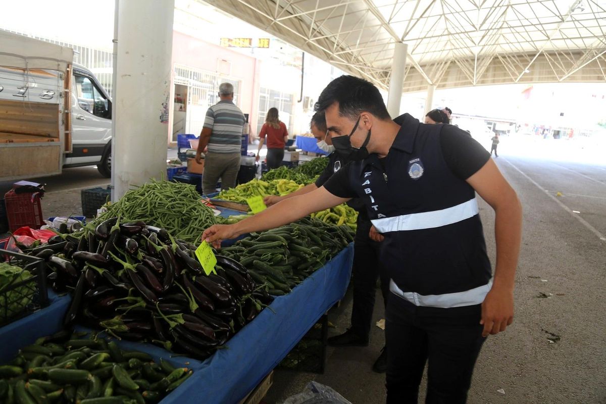 Çameli\'de pazarlar önlemler kapsamında ikinci defa kuruldu