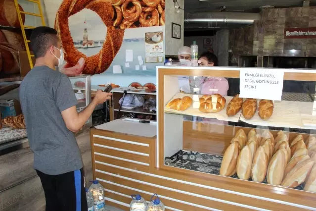 Fırınların mesaisi kısıtlama ve bayram dinlemiyor