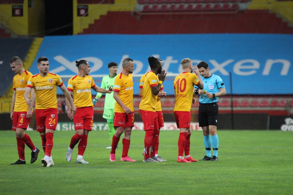 Futbol: Süper Lig\'de görünüm