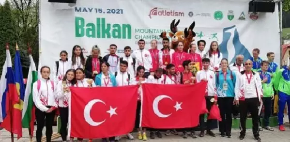 Milli atletlerden Balkan Dağ Koşusu Şampiyonası'nda 3 şampiyonluk