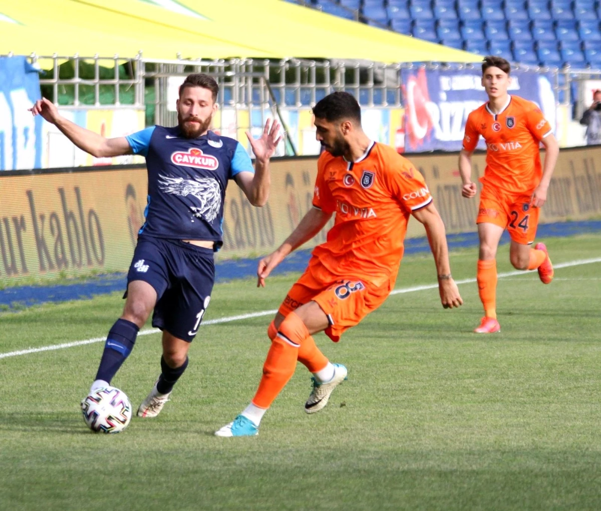 Süper Lig: Çaykur Rizespor: 0 - Medipol Başakşehir: 2 (Maç sonucu)