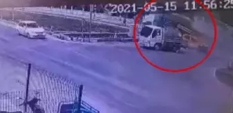 Taksiye çarpan TIR, kaldırımdaki yayaların üzerine devrildi: 2 ölü, 5 yaralı (2)