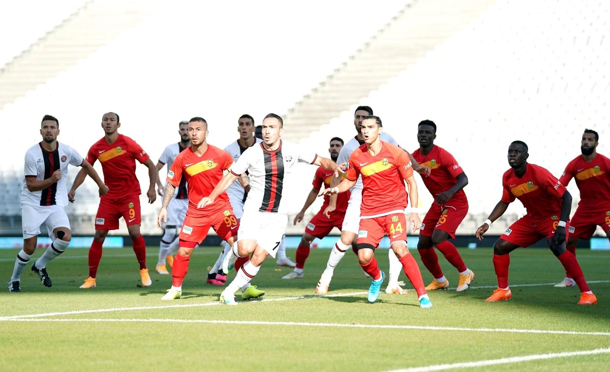 Yeni Malatyaspor en farklı mağlubiyeti Karagümrük karşısında yaşadı