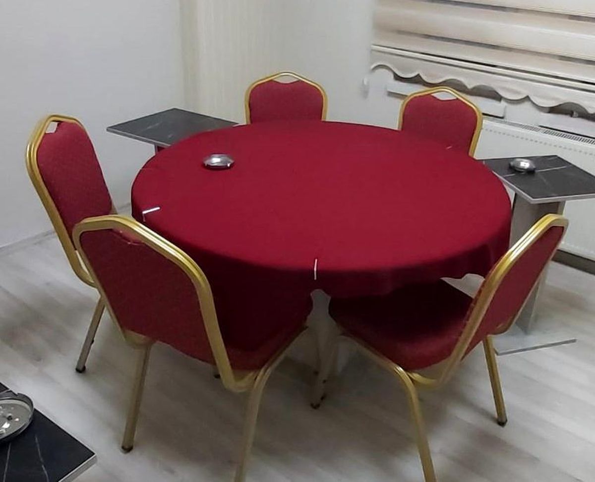 Dernek lokaline polis baskını