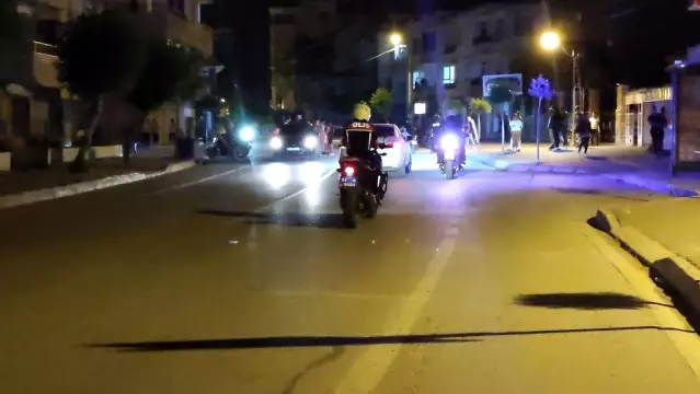 Hatay'da Beşiktaş'ın Süper Lig'de şampiyon olması üzerine taraftarlar sokaklara döküldü