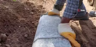 Altyapısı tamamlanan Yeniköy'ün üstyapısı da yenileniyor: Kışın çamurdan, yazın tozdan kurtuldular