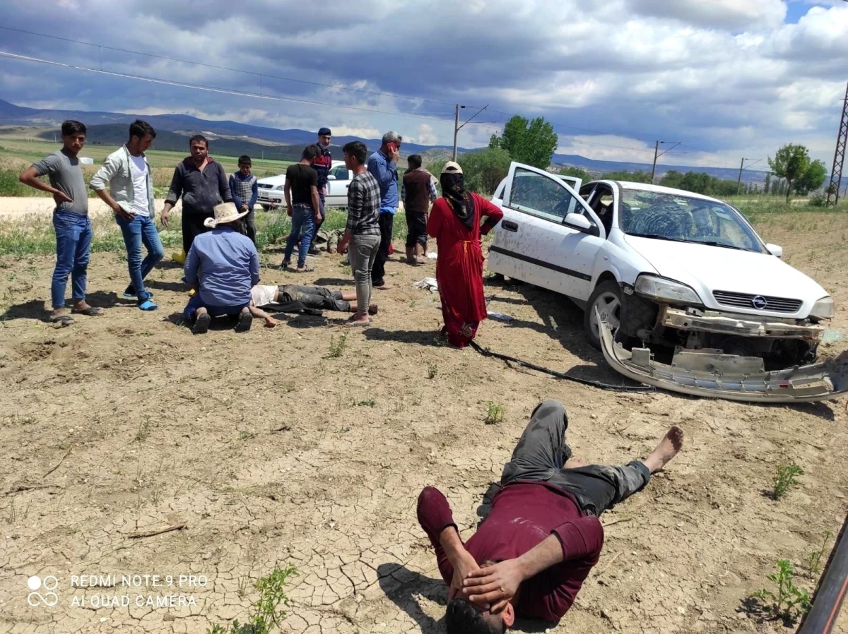 Son dakika haberleri: Eskişehir\'de trafik kazası, 2\'si ağır 4 kişi yaralandı