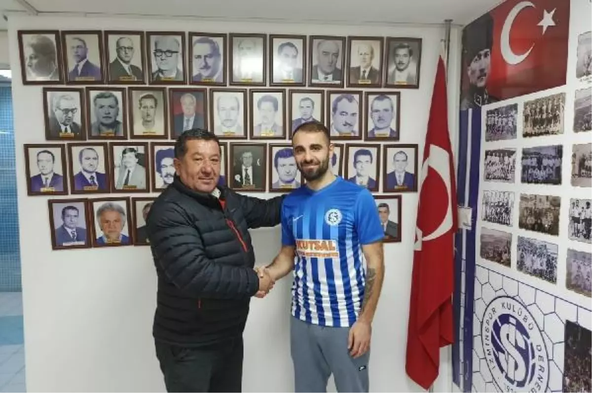 İzmirspor camiası Hüseyin Er\'e ağlıyor