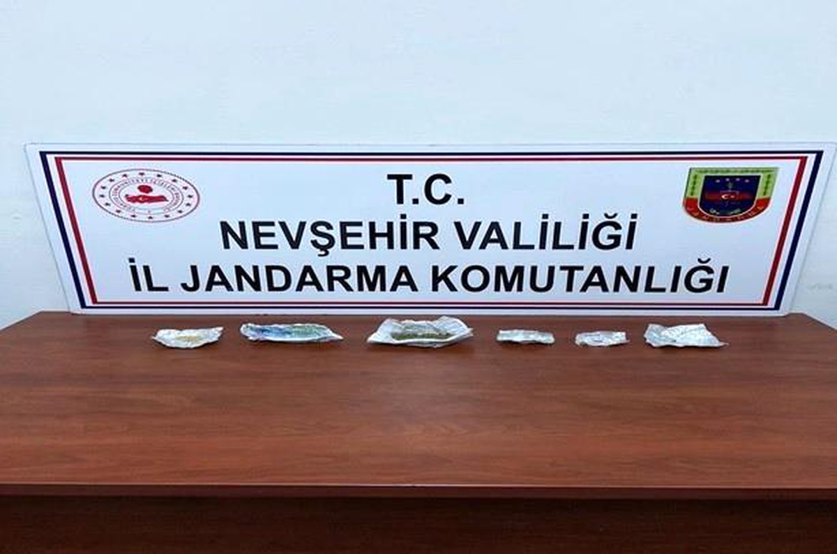 Son dakika haber... Jandarma ekipleri uyuşturucudan 4 kişiyi gözaltına aldı