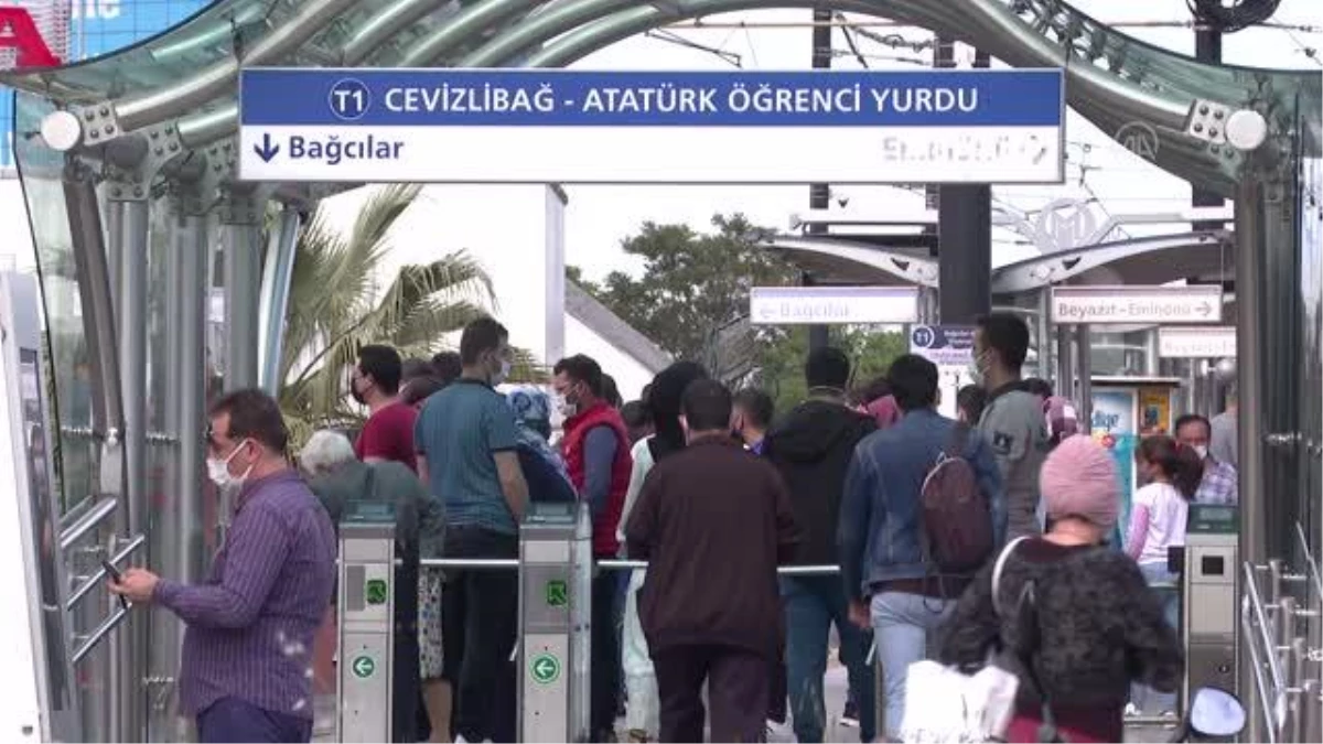 "Kademeli normalleşme"nin ilk gününde trafik yoğunluğu yaşanıyor