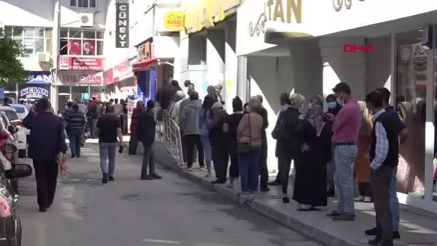 KEŞAN'DA 'TAM KAPANMA' SONRASI YOĞUNLUK