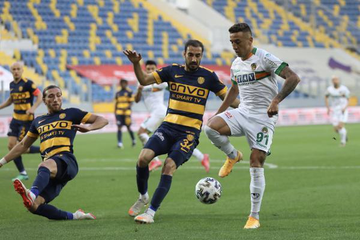 Ligin en hareketli takımı Alanyaspor