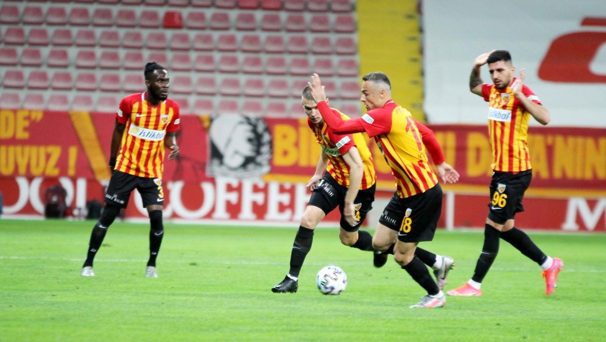 Süper Lig\'in en az gol atan takımı Kayserispor oldu