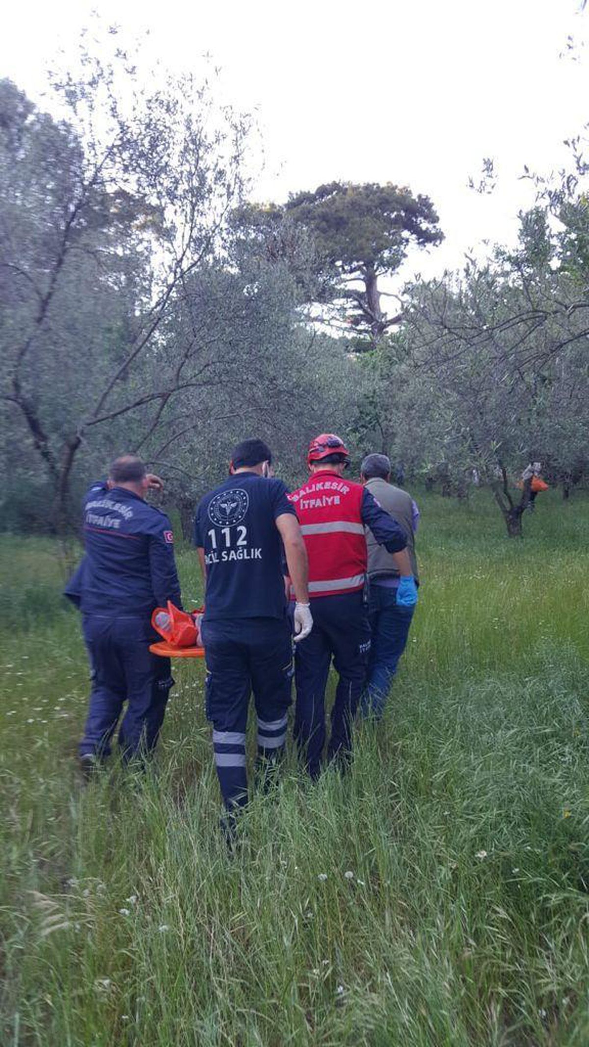 Balıkesir\'de 20 metre yükseklikten dereye düşen kadın yaralandı
