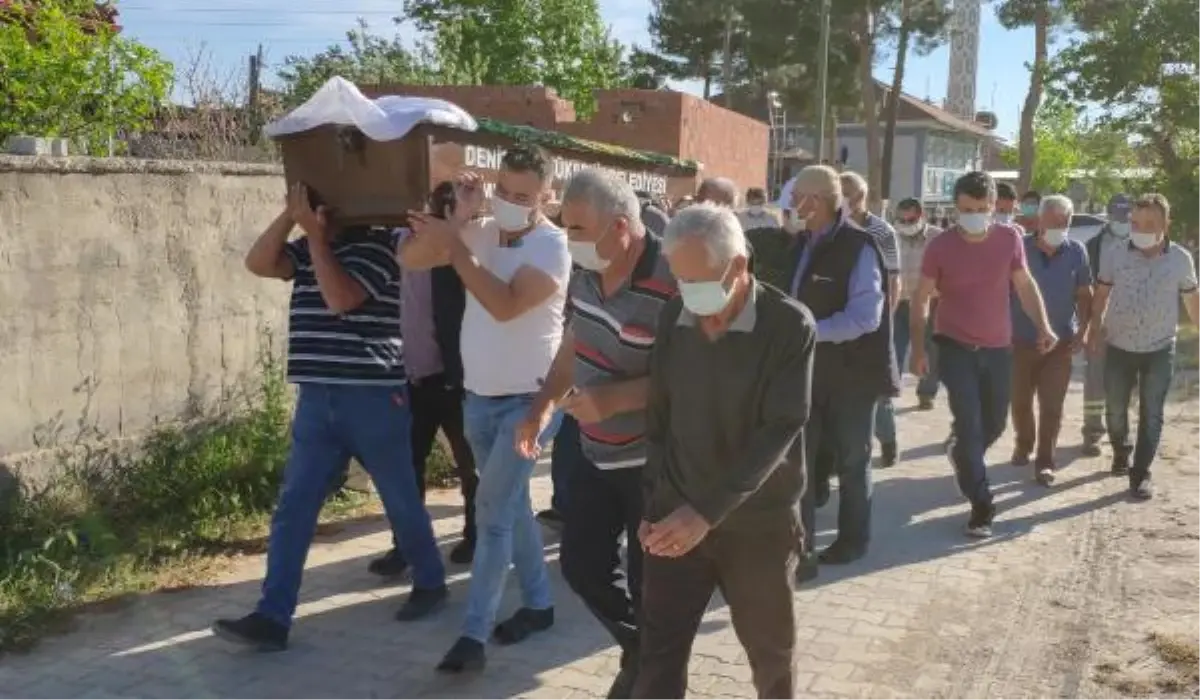 Başına poşet geçirip boğduğu kızının yanında yatmış (3)