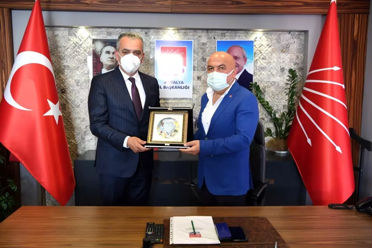 Başkan Esen İl Başkan\'ı Cengiz\'le bir araya geldi