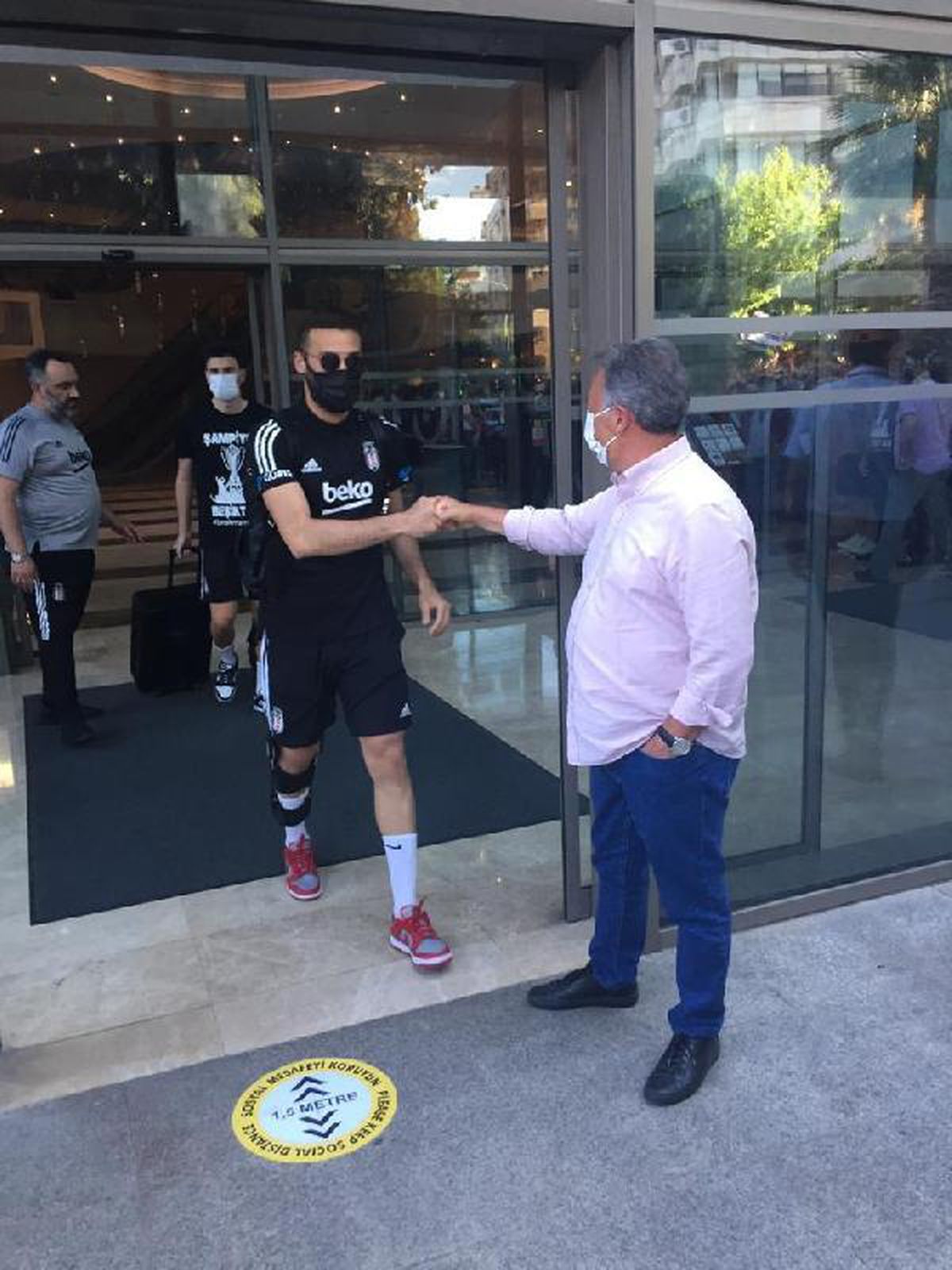 Beşiktaş\'a sevgi seli