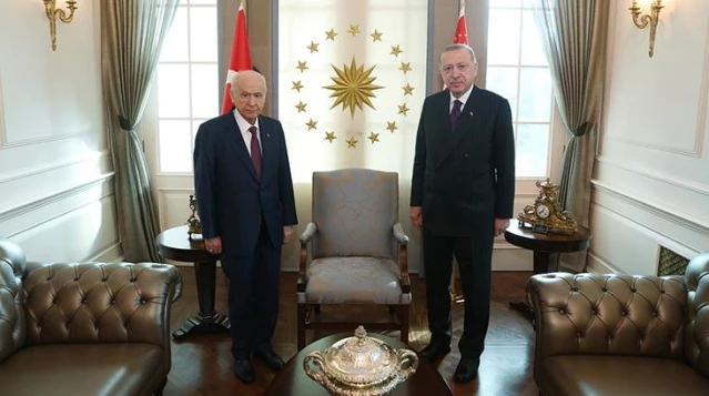 Cumhurbaşkanı Erdoğan ile Bahçeli'nin kritik görüşmesi sona erdi! Masada 4 konu vardı