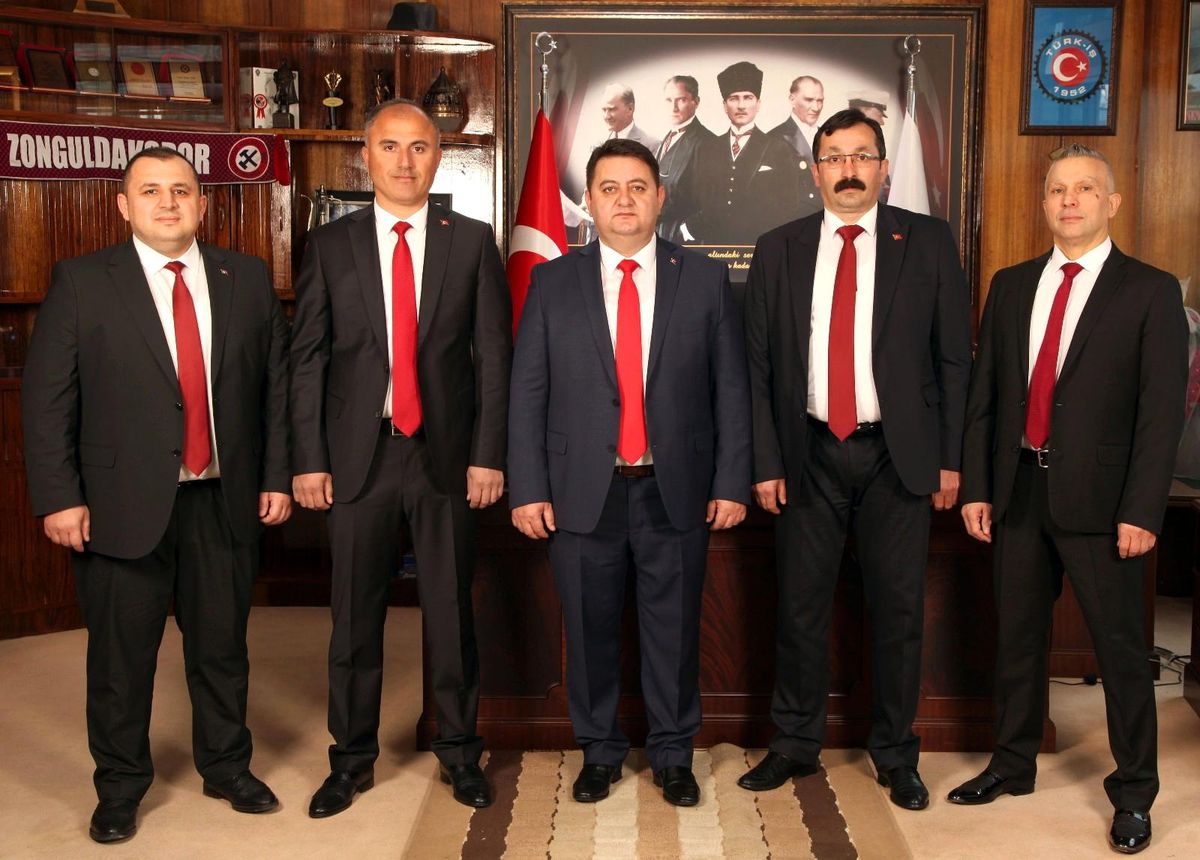 GMİS Yönetim Kurulu "19 Mayıs Kutlu Olsun"