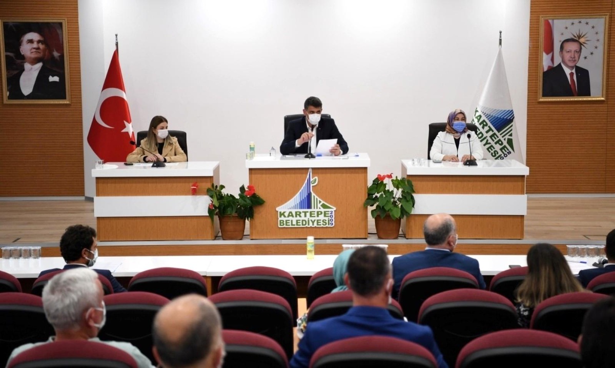 Kartepe meclisinden İsrail\'in saldırılarına sert tepki