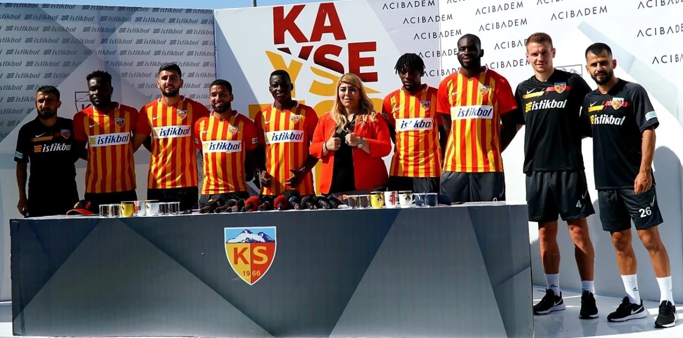 Kayserispor\'da 11 futbolcunun sözleşmesi sona eriyor