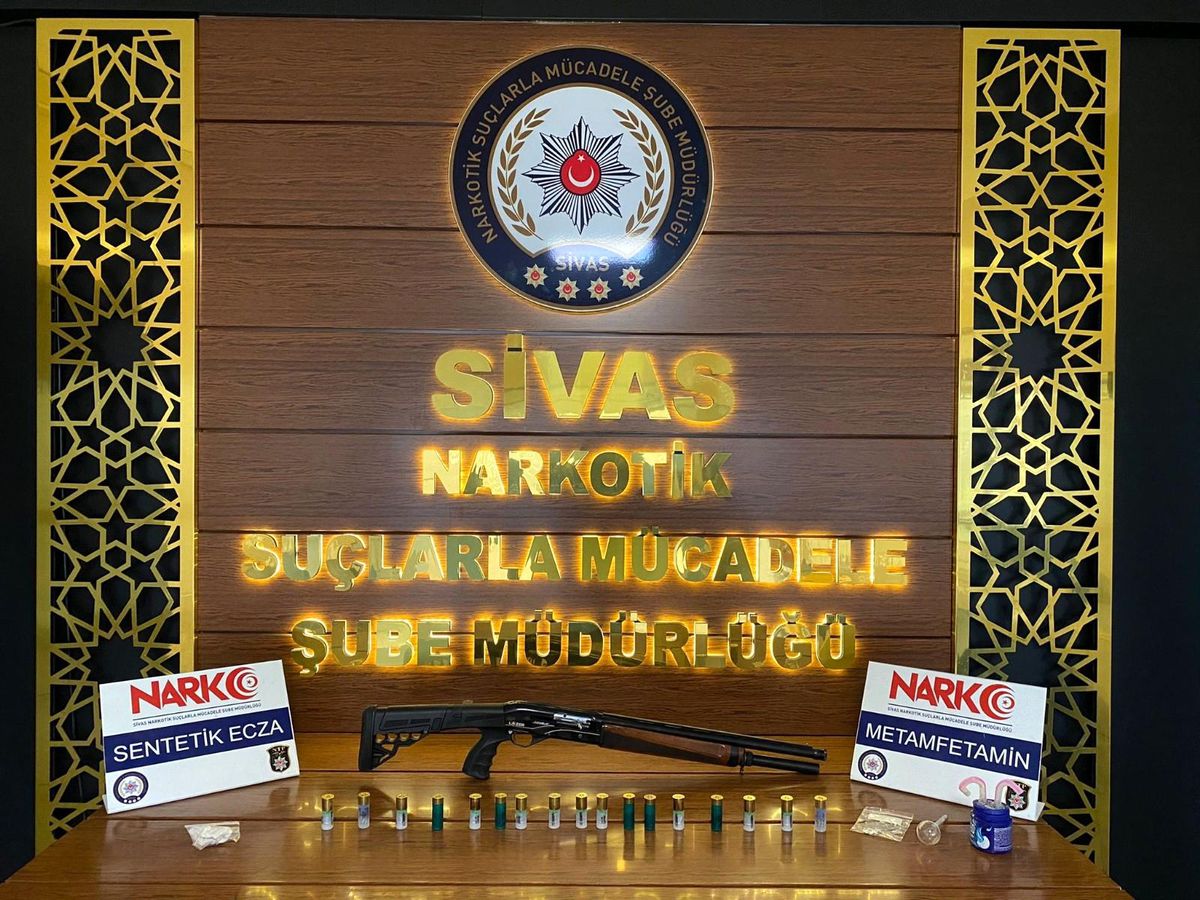 Son dakika haber | Polis ekiplerince yakalanan şahıslara 26 bin 123 lira para cezası