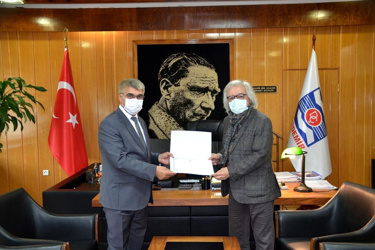Vali Gürel\'den KARDEMİR\'e "Teşekkür Belgesi"
